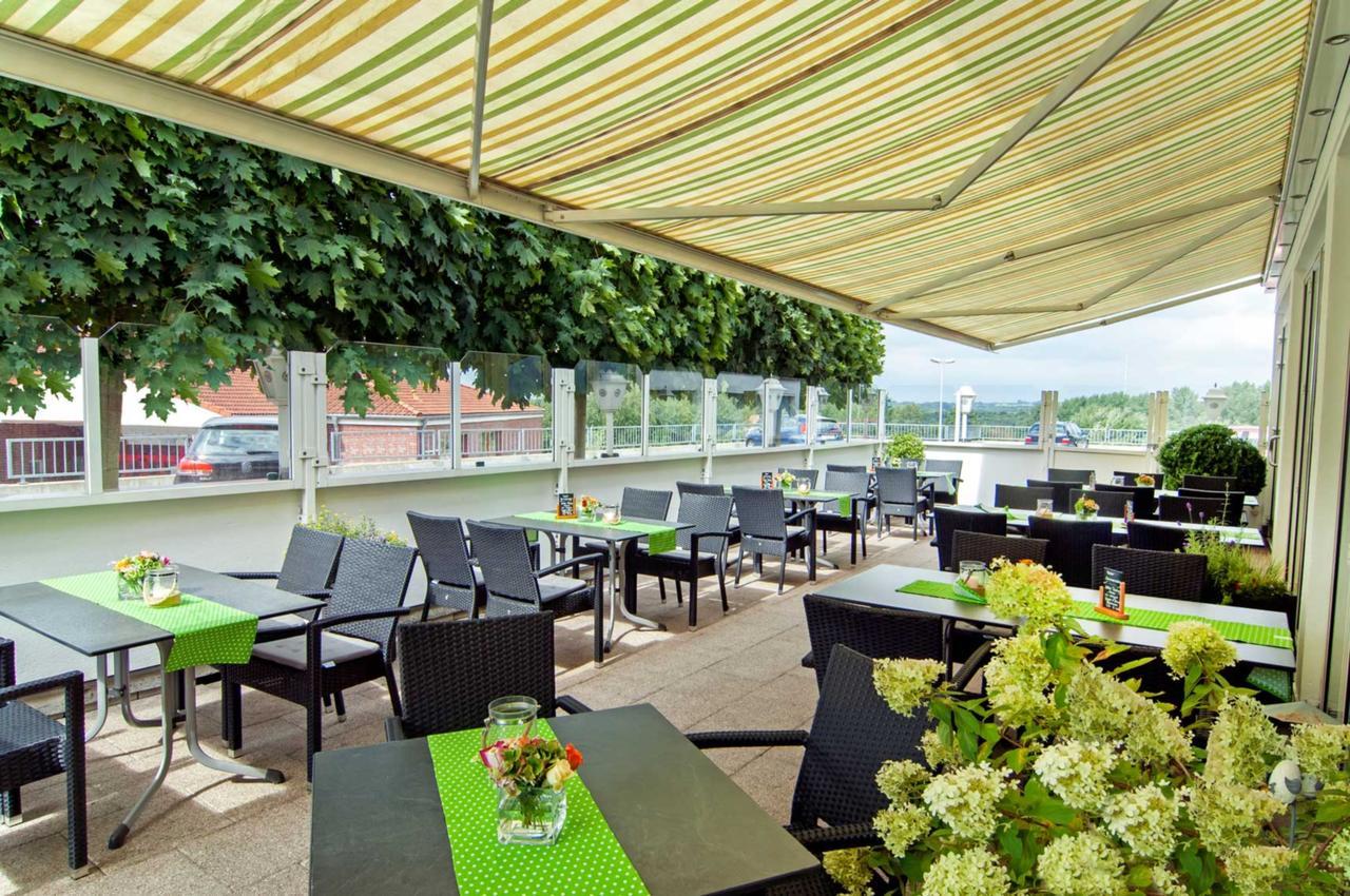 Hotel Schuetzenburg Burscheid Exterior photo